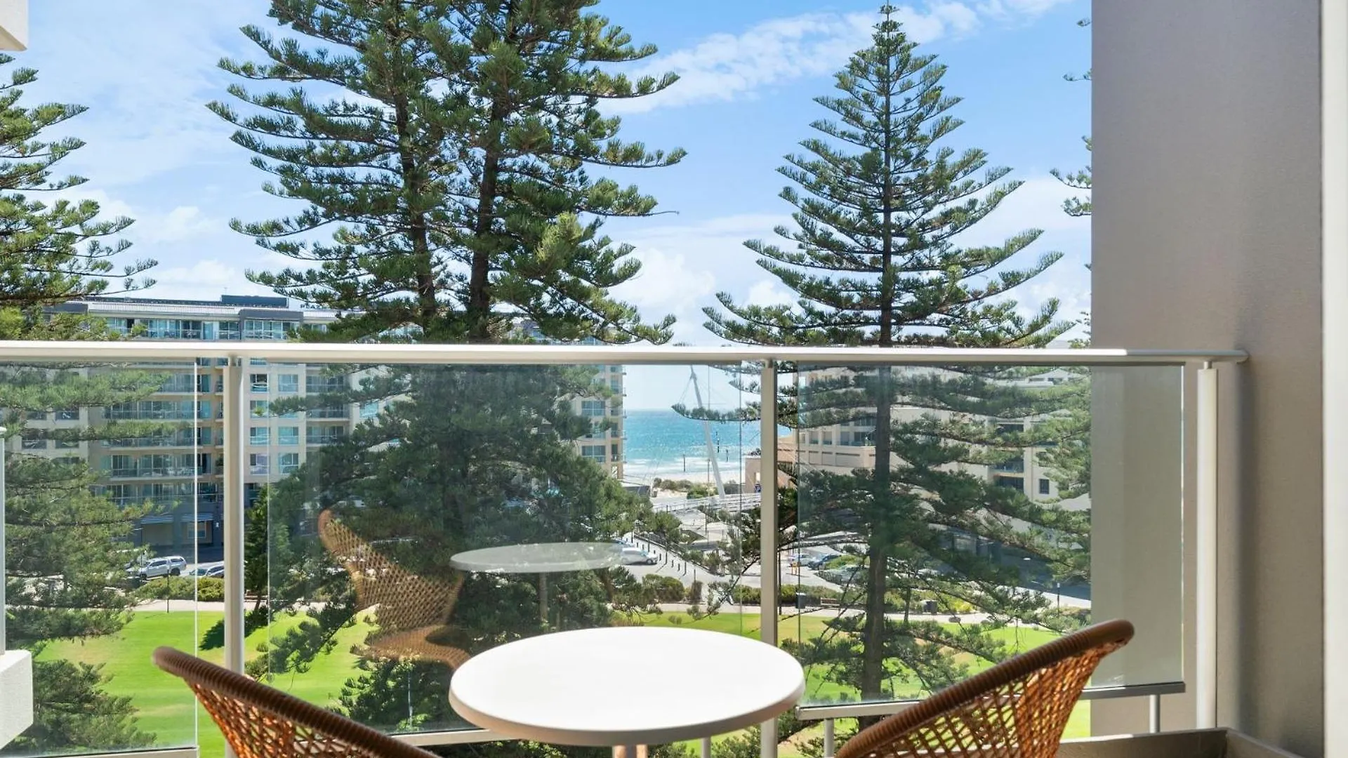 Belle Escapes - Lazy Days On Colley Terrace Apartment Glenelg